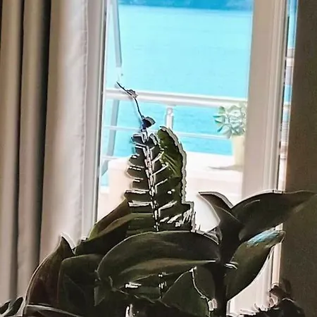 Sea Side Serenity 5 *