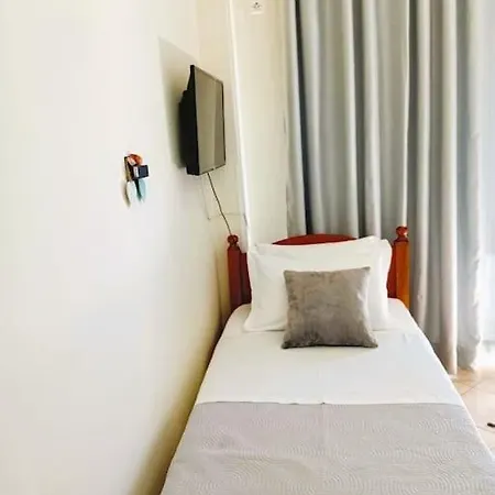 Sea Side Serenity 5