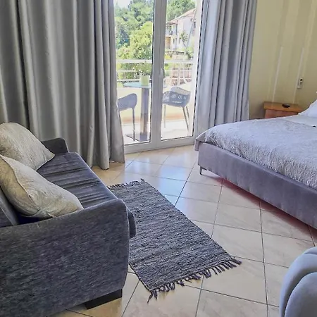 Sea Side Serenity 5 Apartament