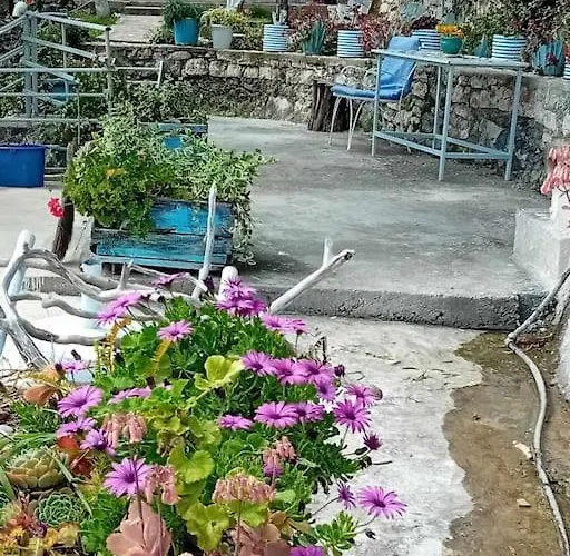 Sea Side Serenity 5 Apartment Himare